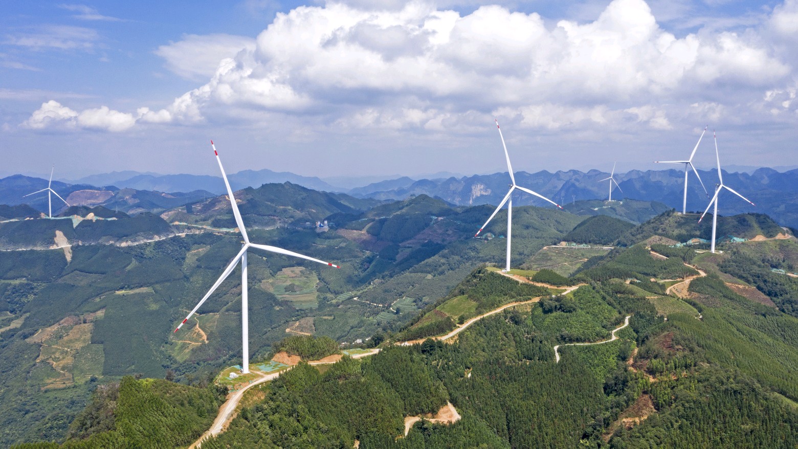 广西田林：高山风电助力节能减排