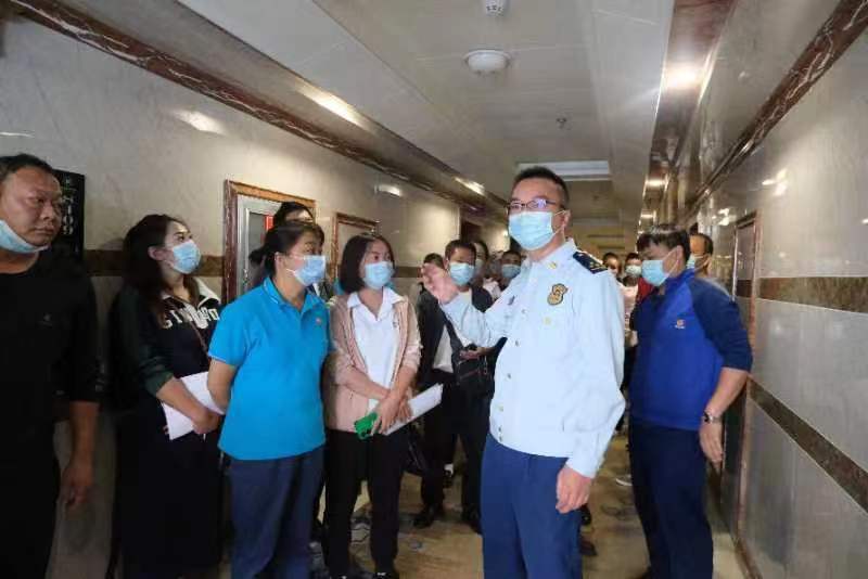 凤庆县消防培训现场观摩提水平