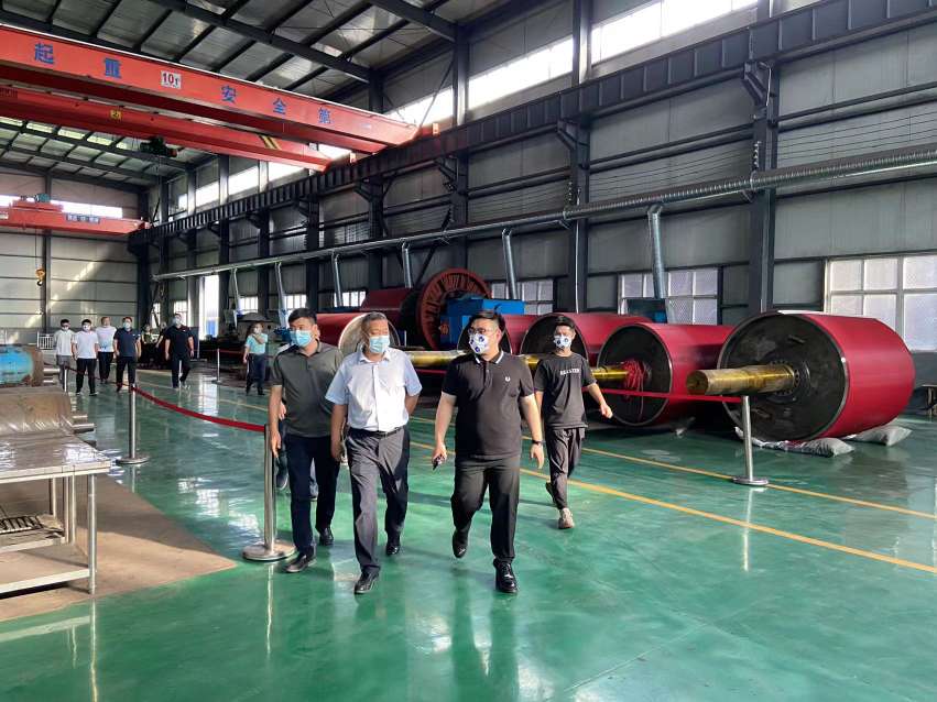 河南辉县环保部门接力帮扶 化解企业减排难题