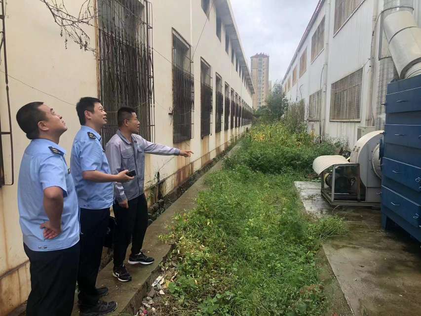 威海市环翠多措并举帮扶企业做好台风“梅花”过境期间生态环境领域安全风险防范