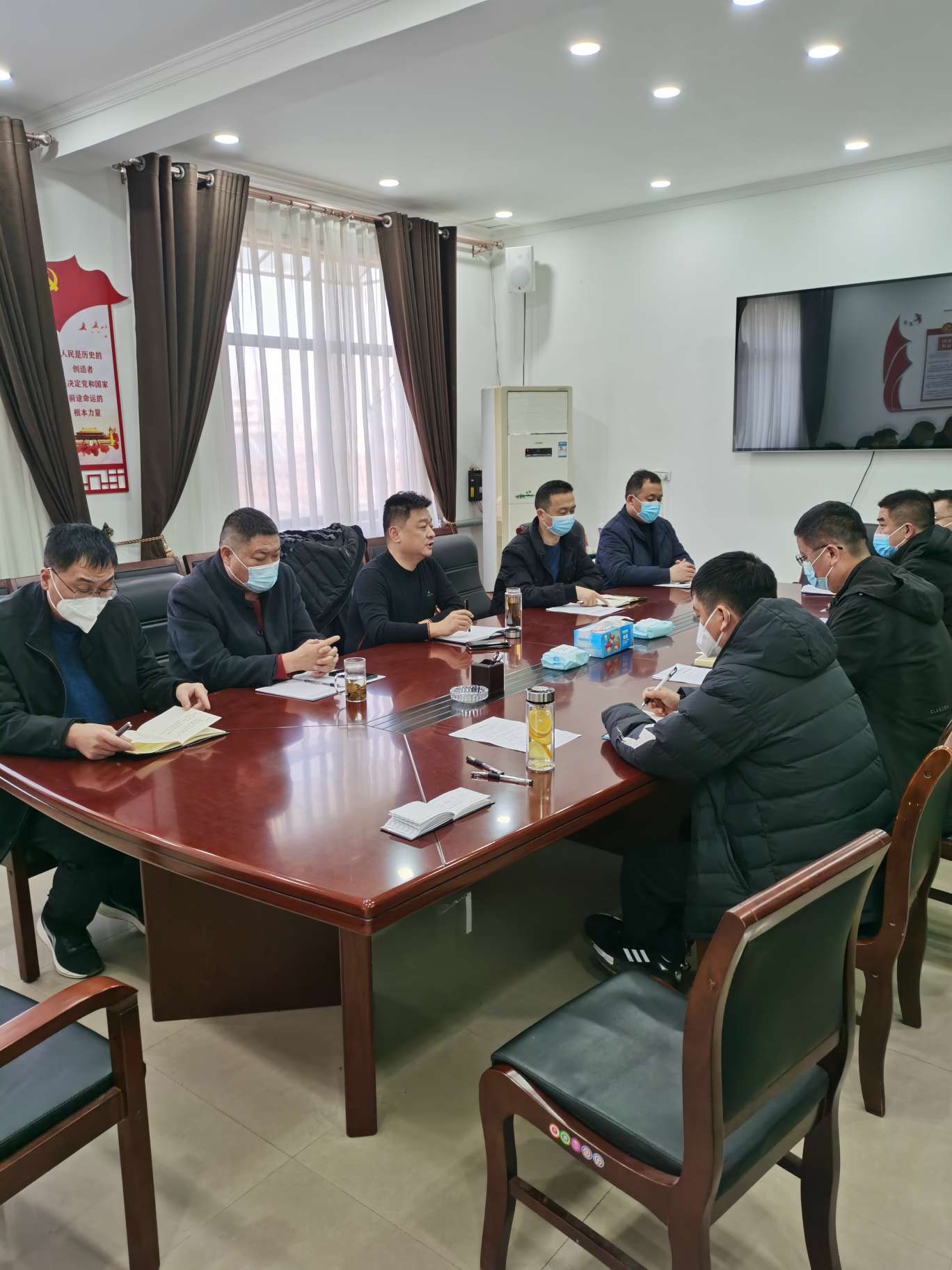 河南新乡市生态环境局辉县分局召开重点工作会议