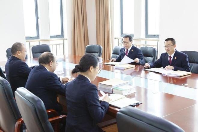 以案说法！买卖保护动物制品，雕刻匠人面临十年刑罚