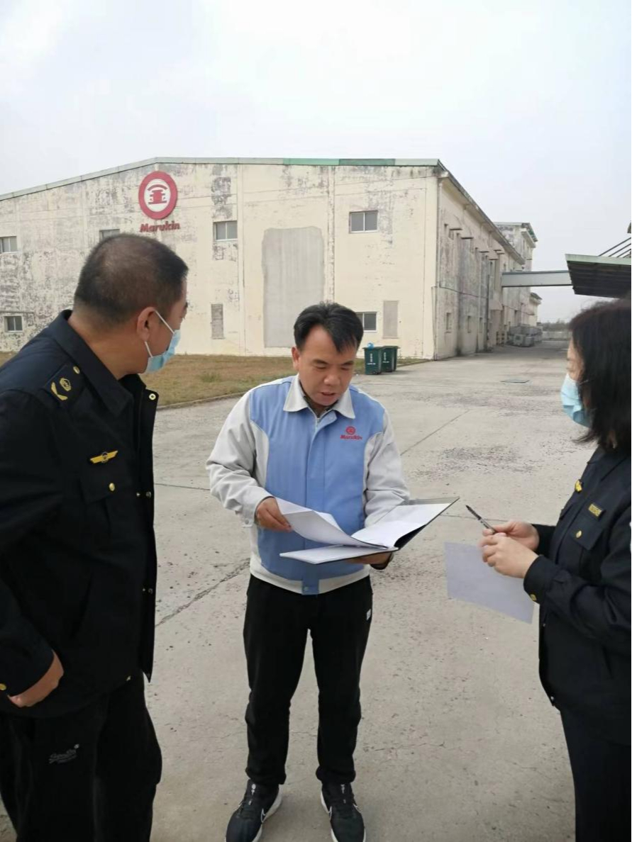 大连市顺口审批发证一条龙，企业拿证“零跑腿”