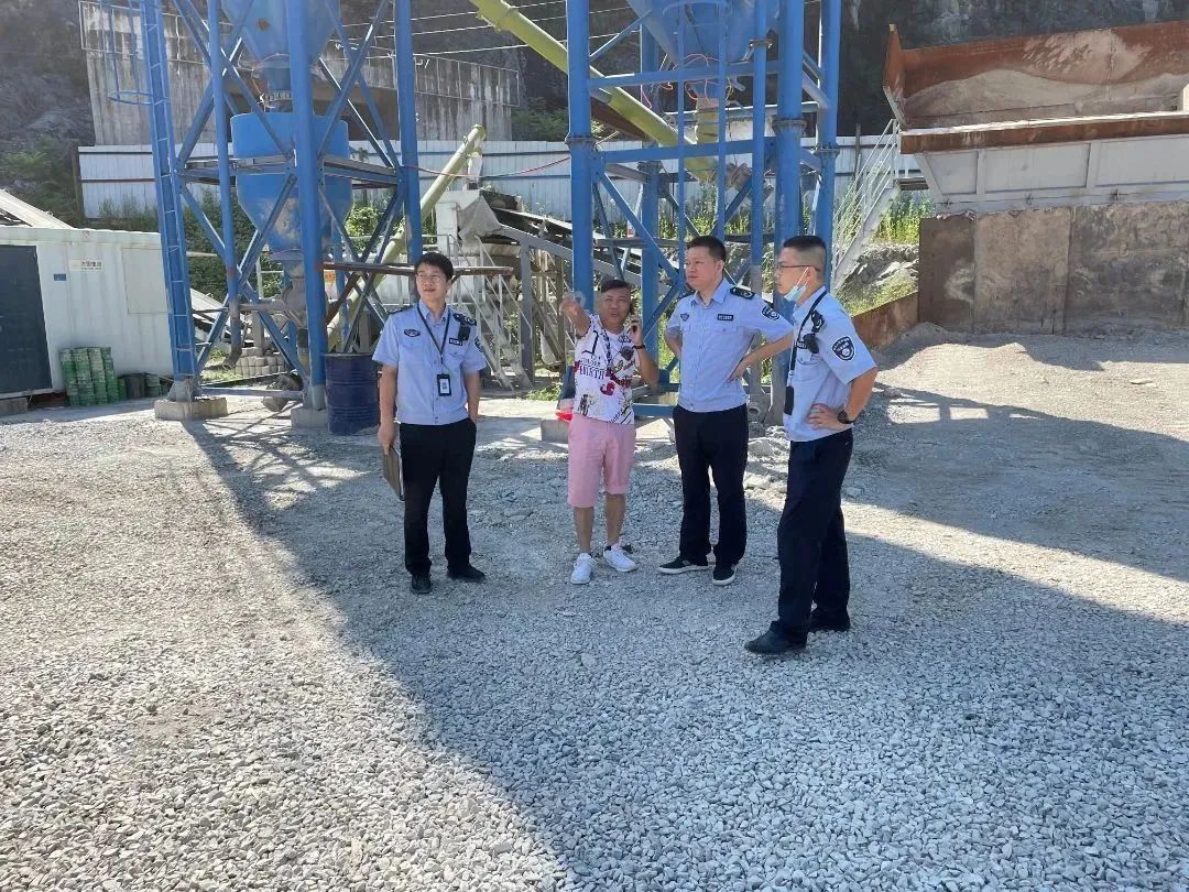 温州瓯海：整治建筑垃圾粉碎加工场乱象