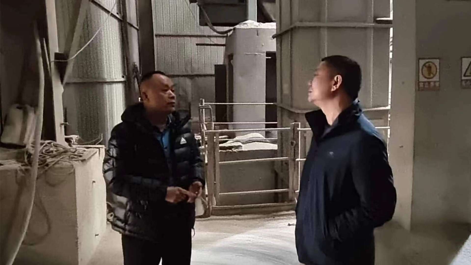 郑州市生态环境局荥阳分局：监督帮扶不停步 助企纾困不放松2023年2月9日上